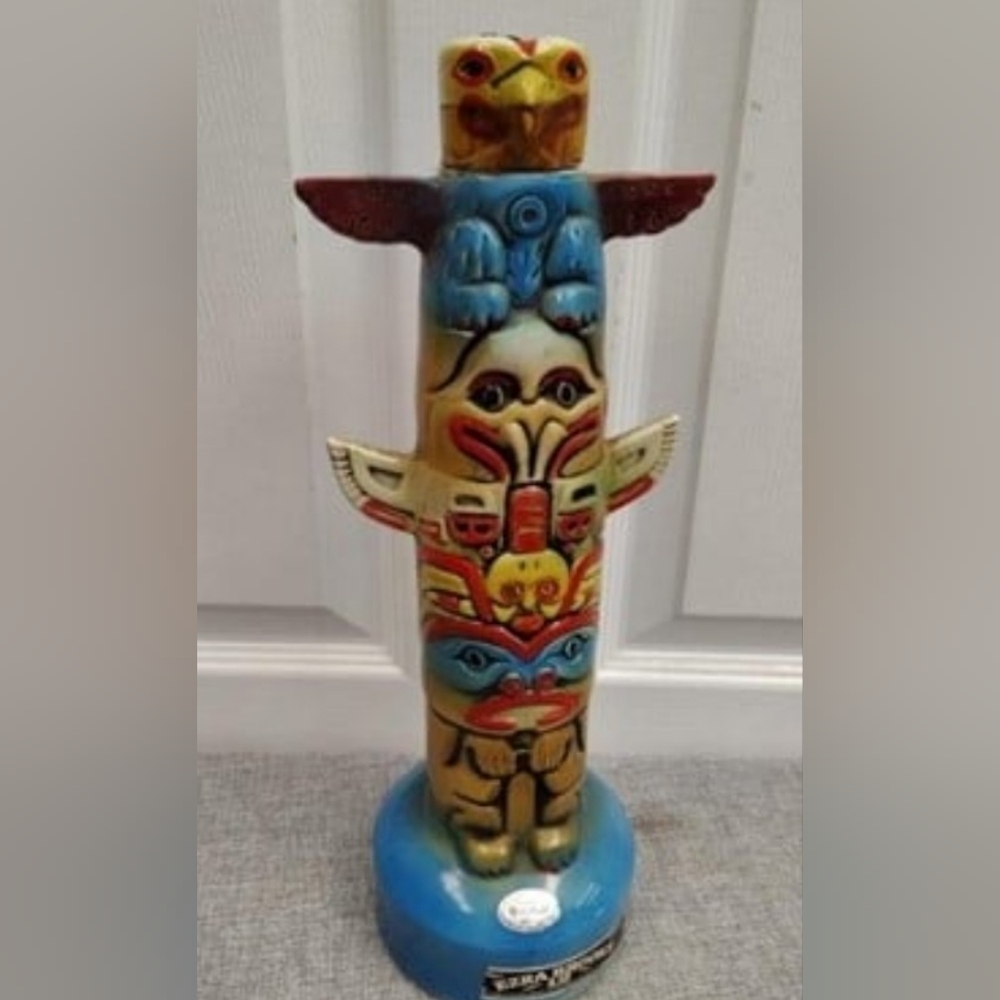 Ezra Brooks Totem Pole  Whiskey Decanter 1972 Empty Vtg Native American CHARITY